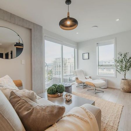 Penthouse Perfection - 2Br Elegance On Worcester St Christchurch Esterno foto