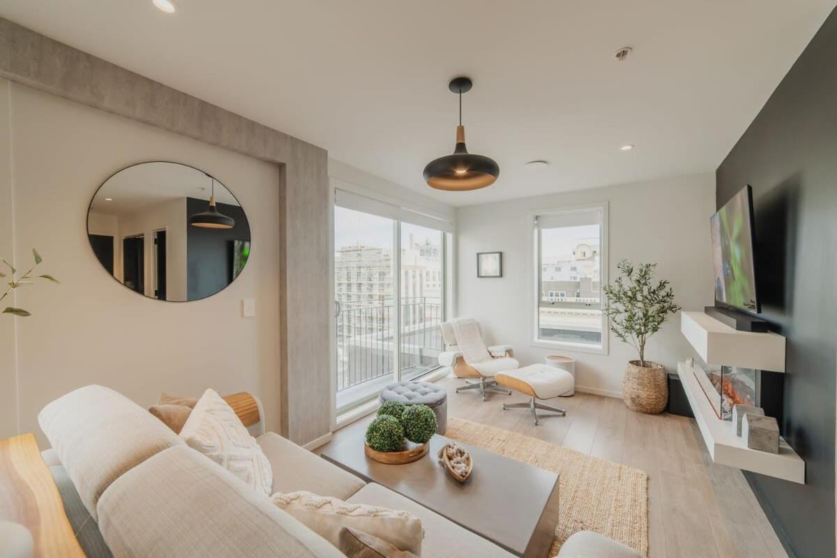 Penthouse Perfection - 2Br Elegance On Worcester St Christchurch Esterno foto